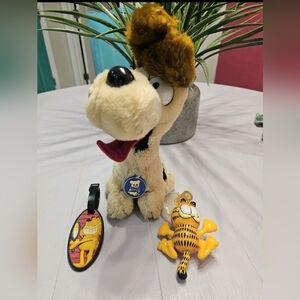 Vintage Garfield & Odie Luggage Tag @PAWS Plush Window Cling Pull String